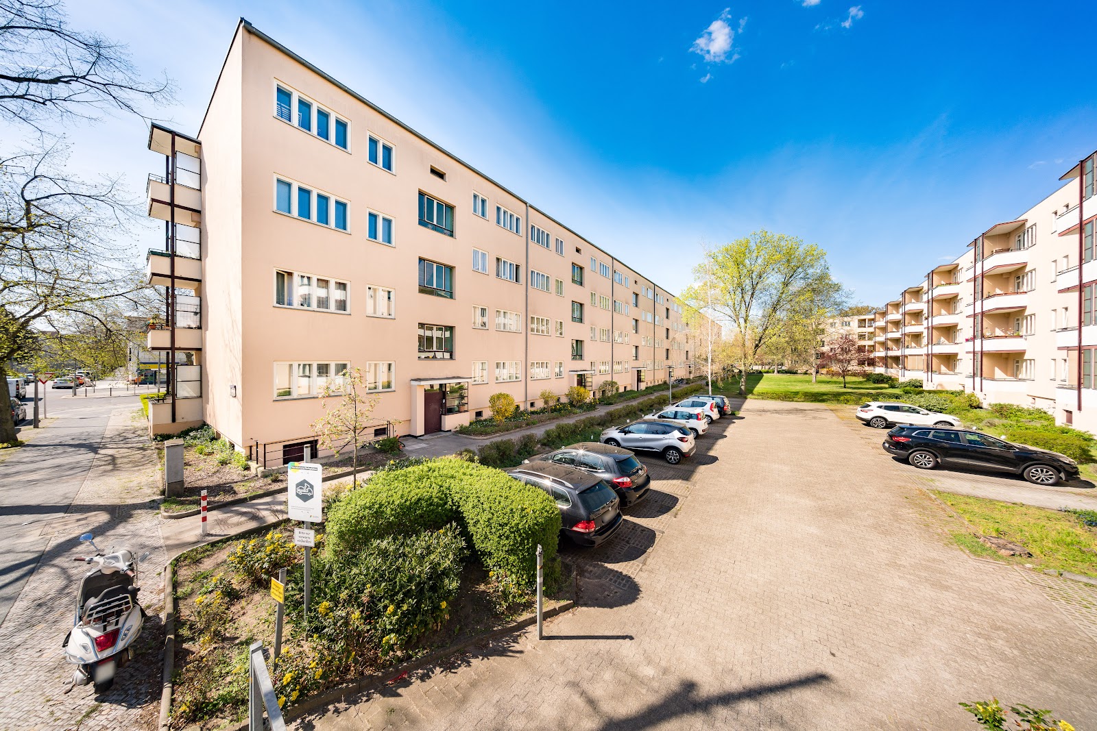 تصویر Helle 2,5-Zimmer-Wohnung mit Balkon und Tageslichtbad – provisionsfrei
