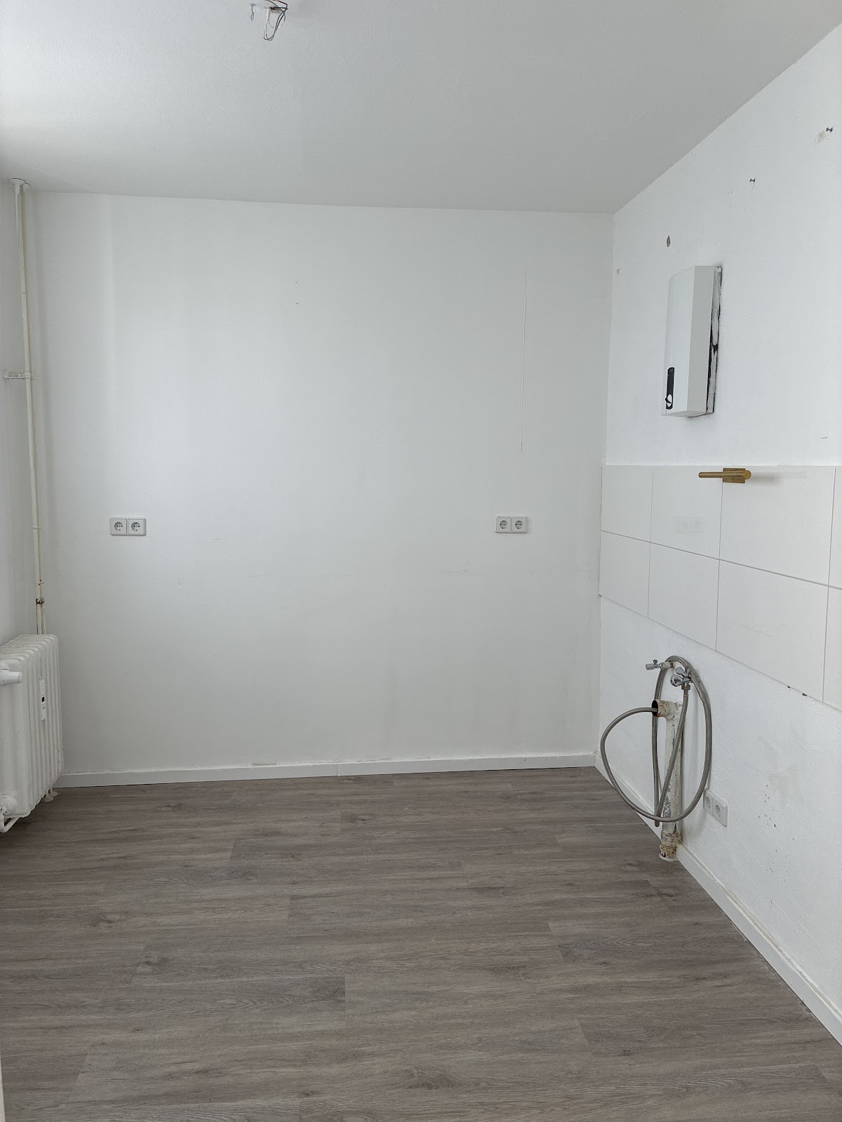 تصویر Familienwohnung frei