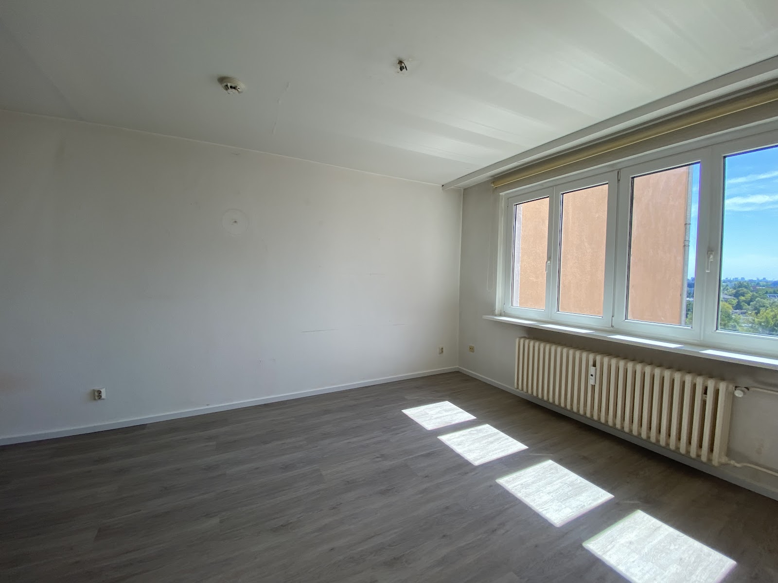 تصویر Singleapartment! Einkommensgrenze bitte beachten!
