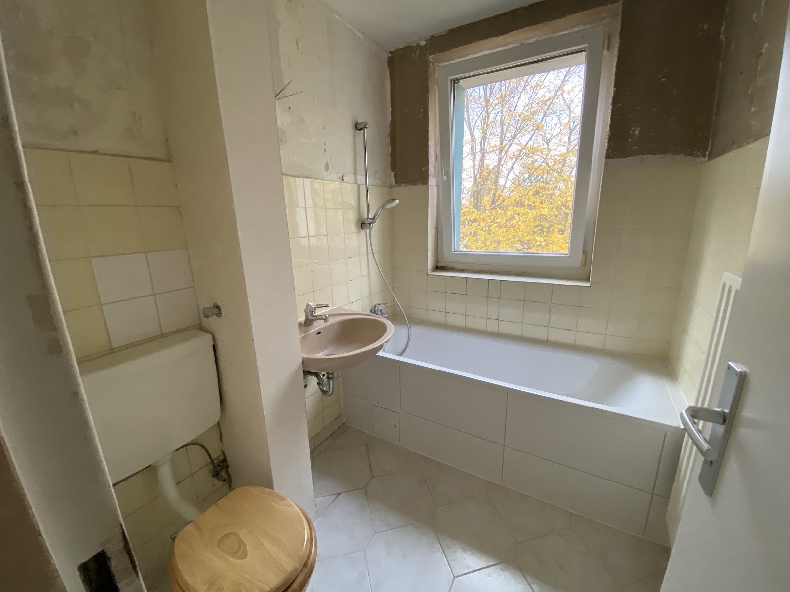 تصویر Handwerkliches Geschick erforderlich – Wohnung ab 1.12. verfügbar