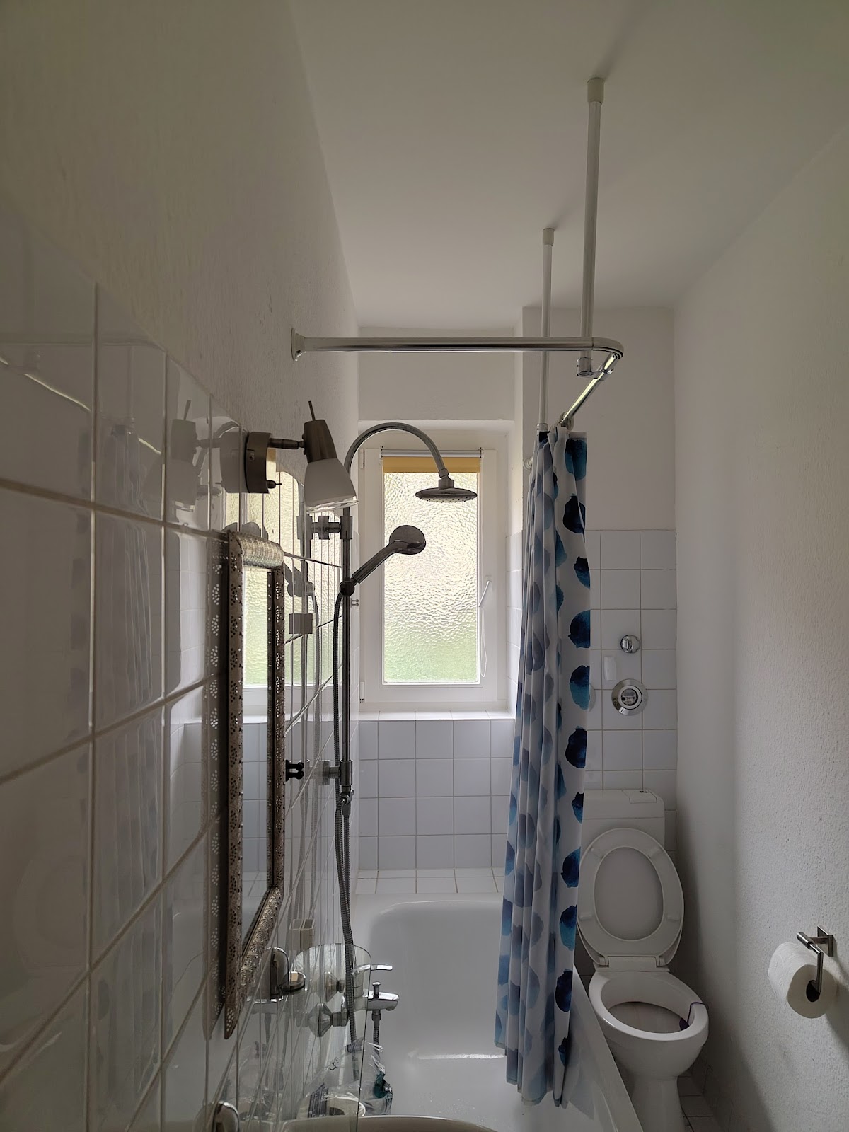 mietereigene Duschvorhangstange