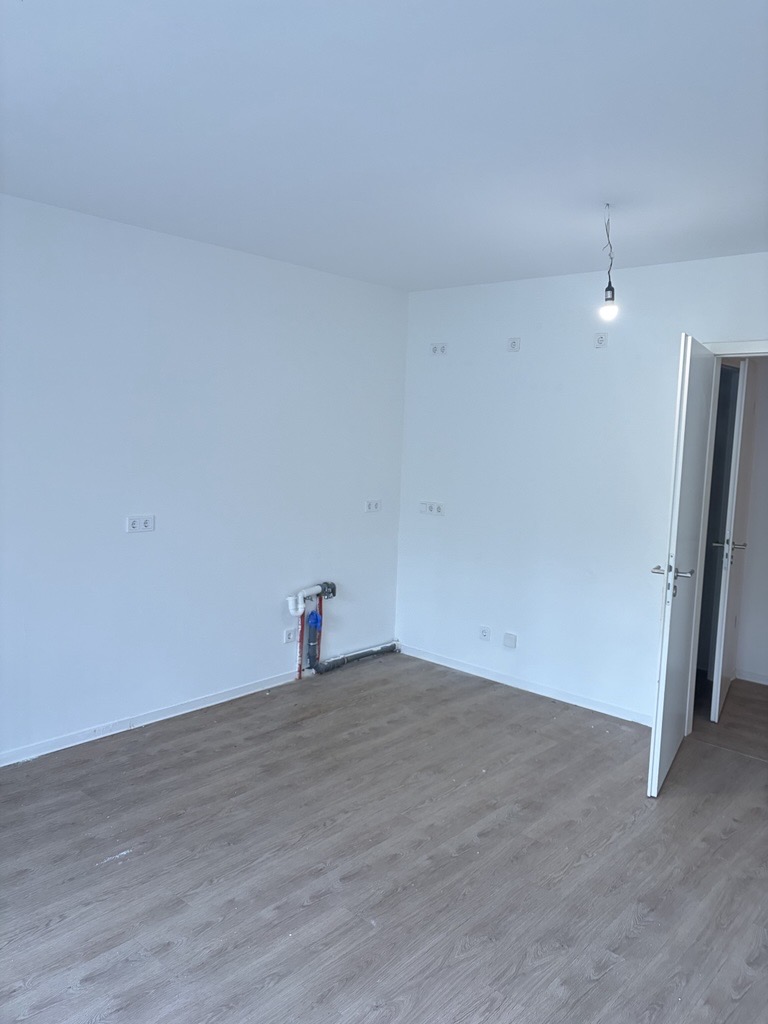 تصویر Erdgeschosswohnung in Falkenberg im Zweitbezug neu zu vermieten