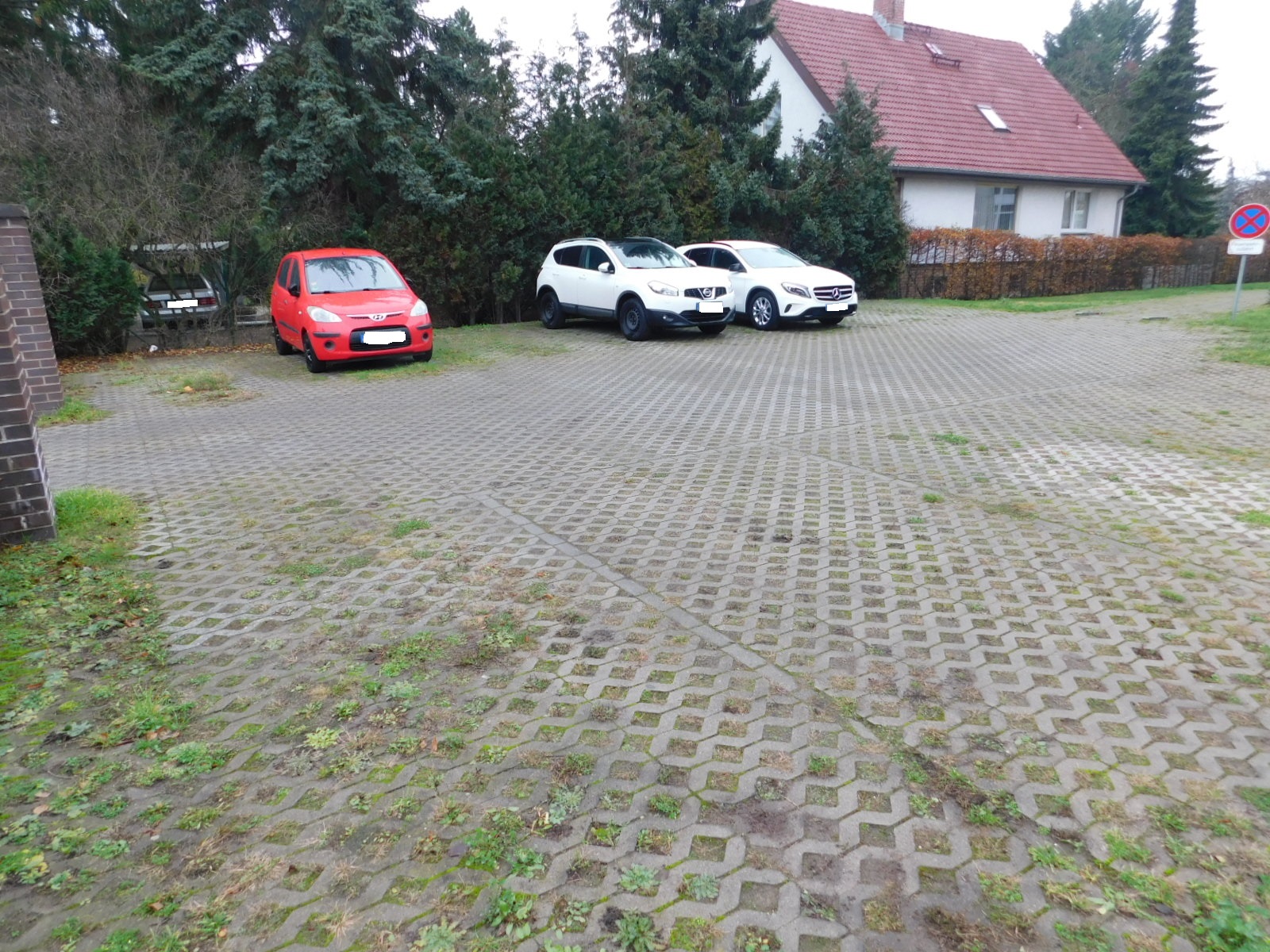 Stellflächen links