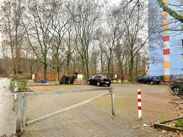 Zufahrt Stellplätze Heilmannring 53
