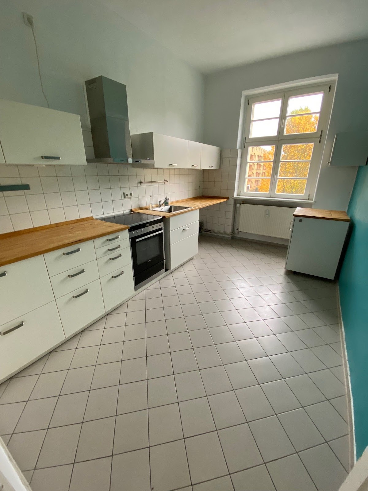 تصویر Große Altbauwohnung in Prenzlauer Berg am S-Bhf. Greifswalder Straße neu zu vermieten