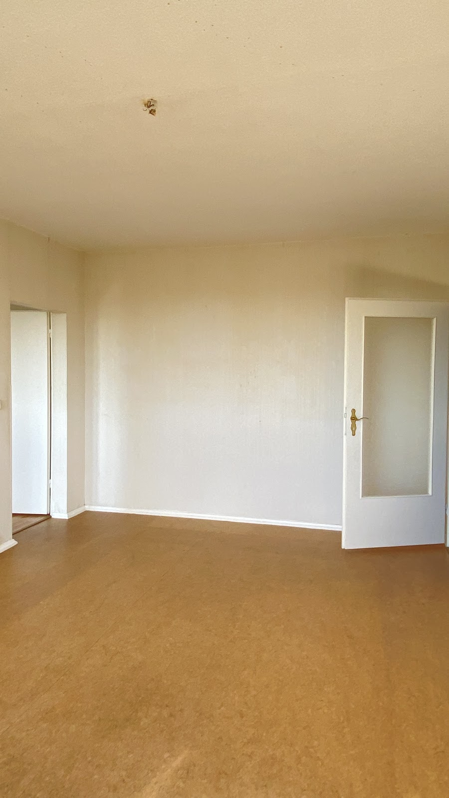 تصویر 2 Zimmer mit Durchgangszimmer… OHNE WBS…