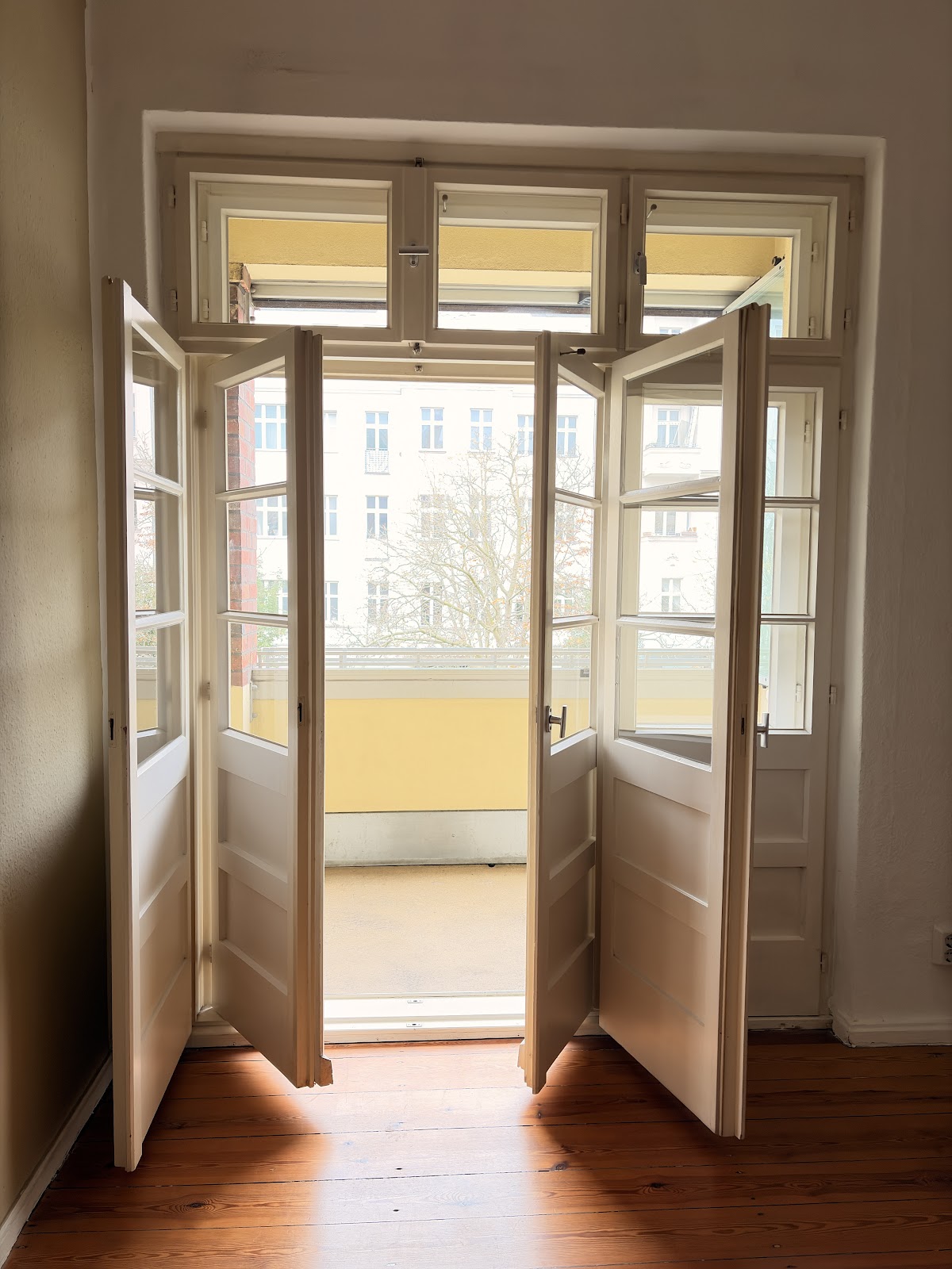تصویر 2,5 Zimmer ohne WBS · Grellstr. 63, 10409 Berlin