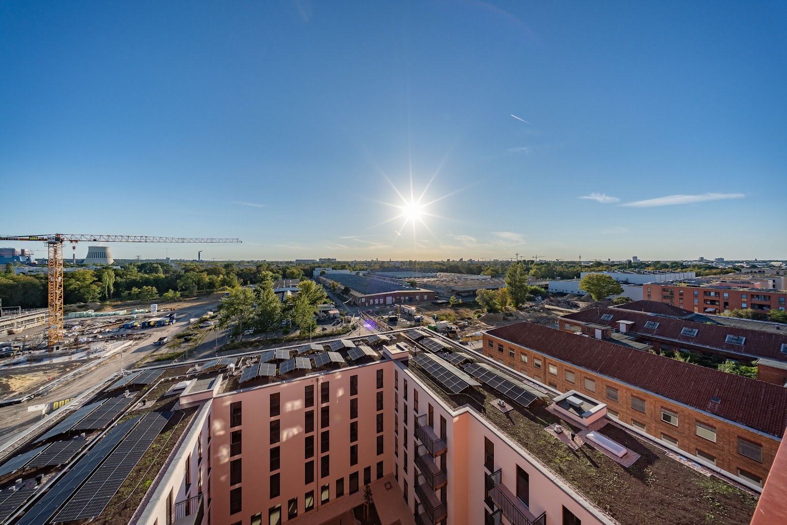 تصویر Helle Wohnung mit Weitblick, Fußbodenheizung und Balkon im Erstbezug / WG-geeignet