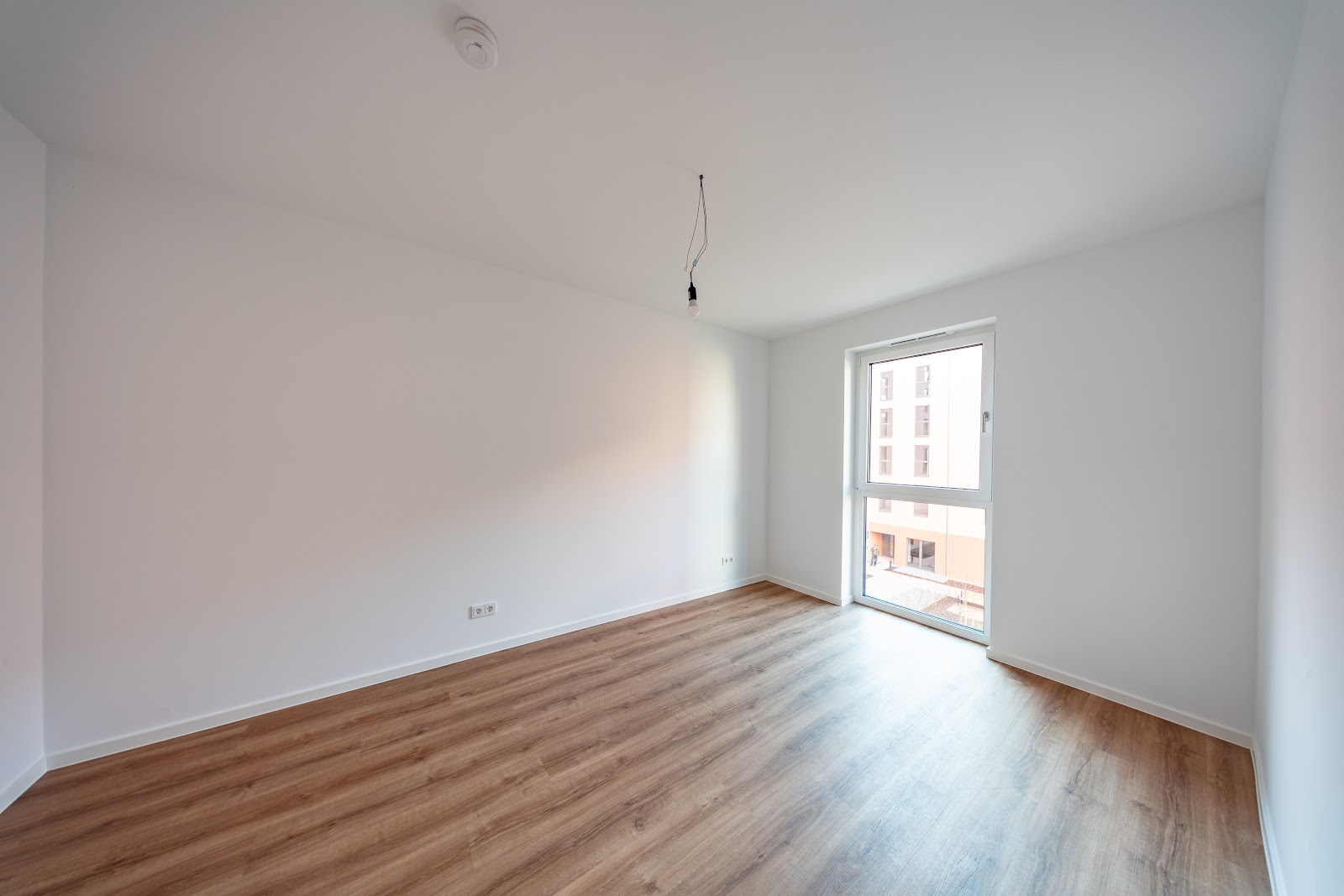 تصویر Schicker Neubau mit Fußbodenheizung im Erstbezug im Gartenfeld / WBS 180 · Alandstr. 51, 13599 Berlin