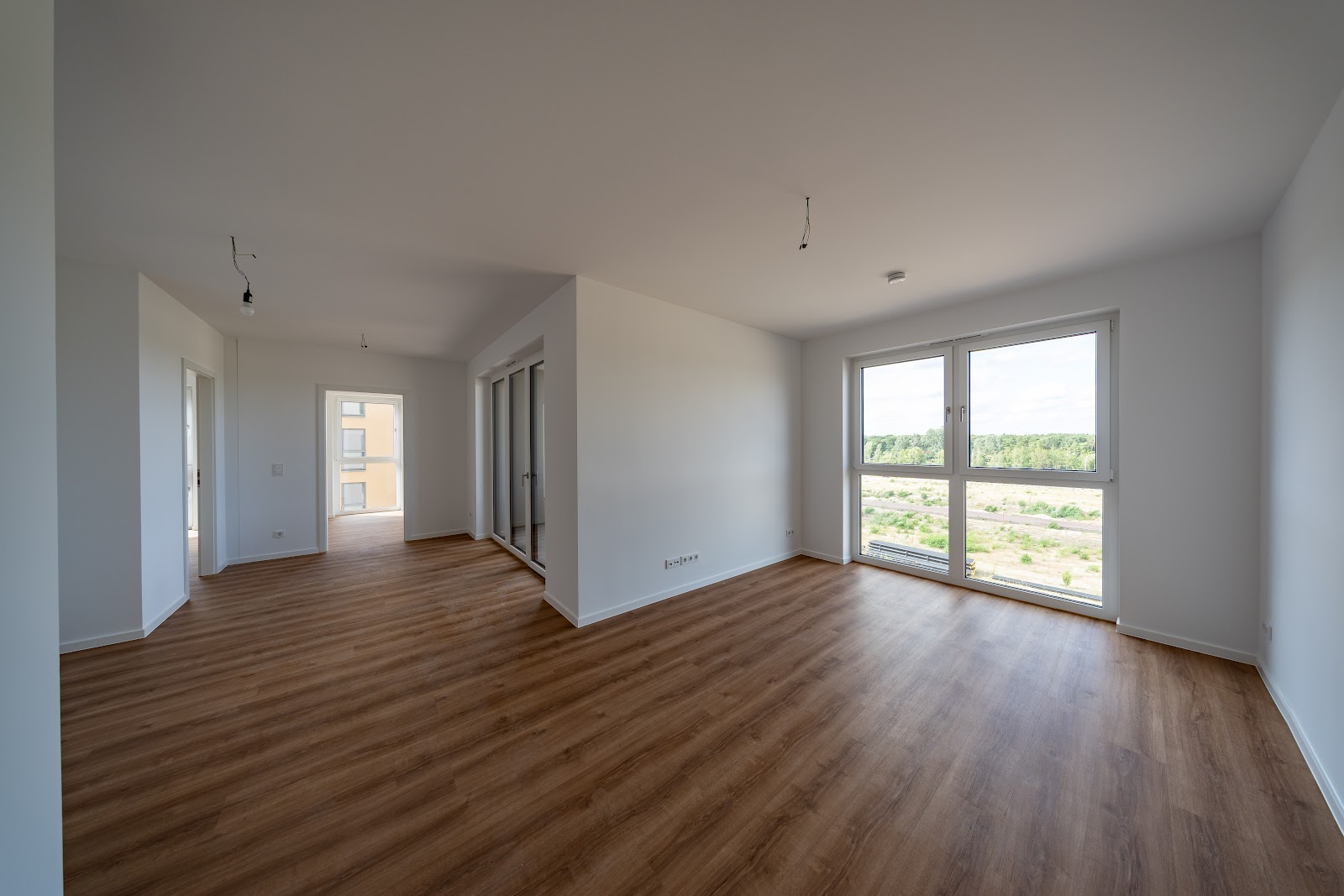 تصویر Neubauwohnung mit Fußbodenheizung im Erstbezug / WBS mit besonderen Wohnbedarf erforderlich