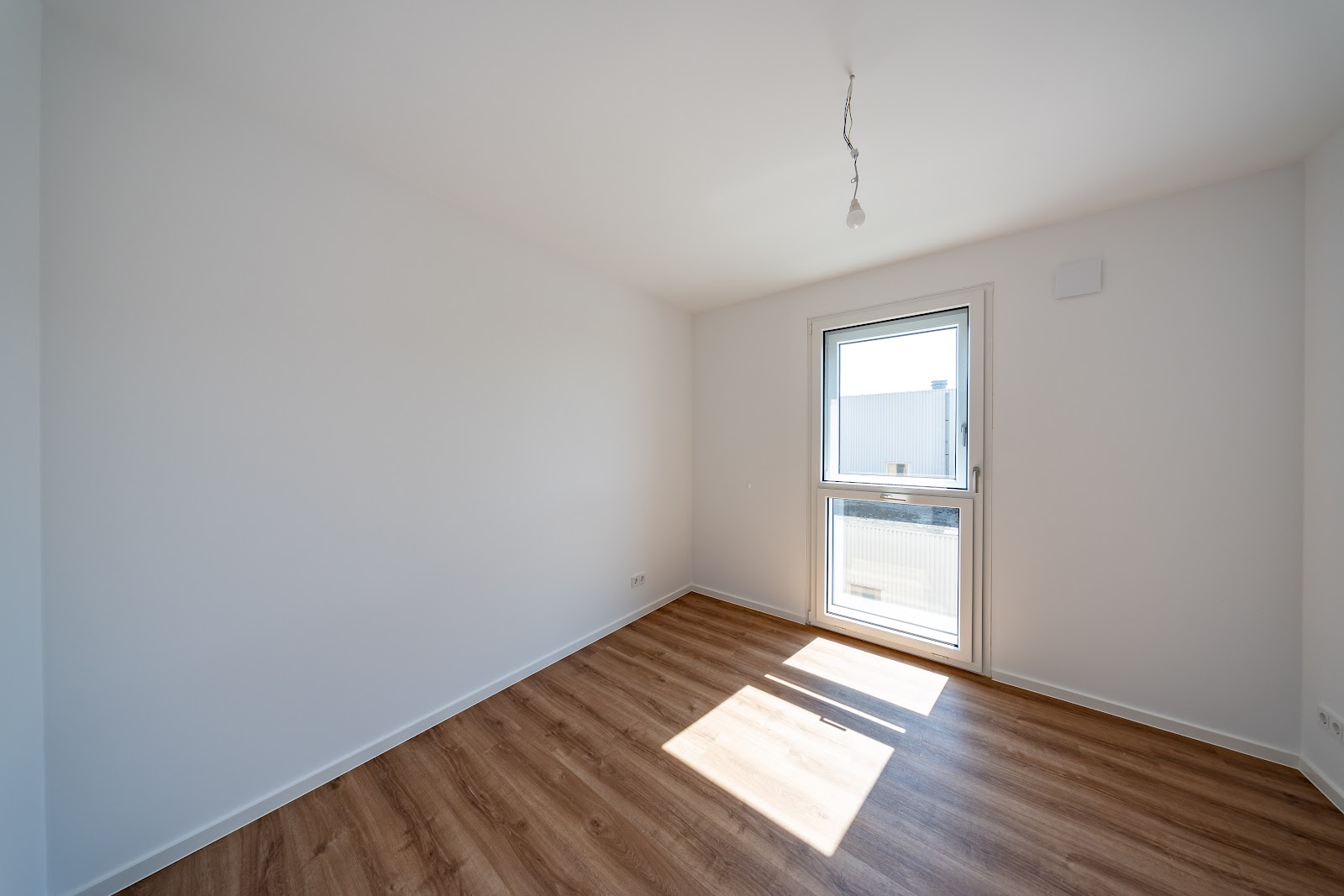 تصویر Helle 5-Z.-Wohnung mit Balkon – barrierefreie Objektgestaltung – provisionsfrei– nur mit WBS bis 220 · Moderlieschenstr. 88, 13599 Berlin