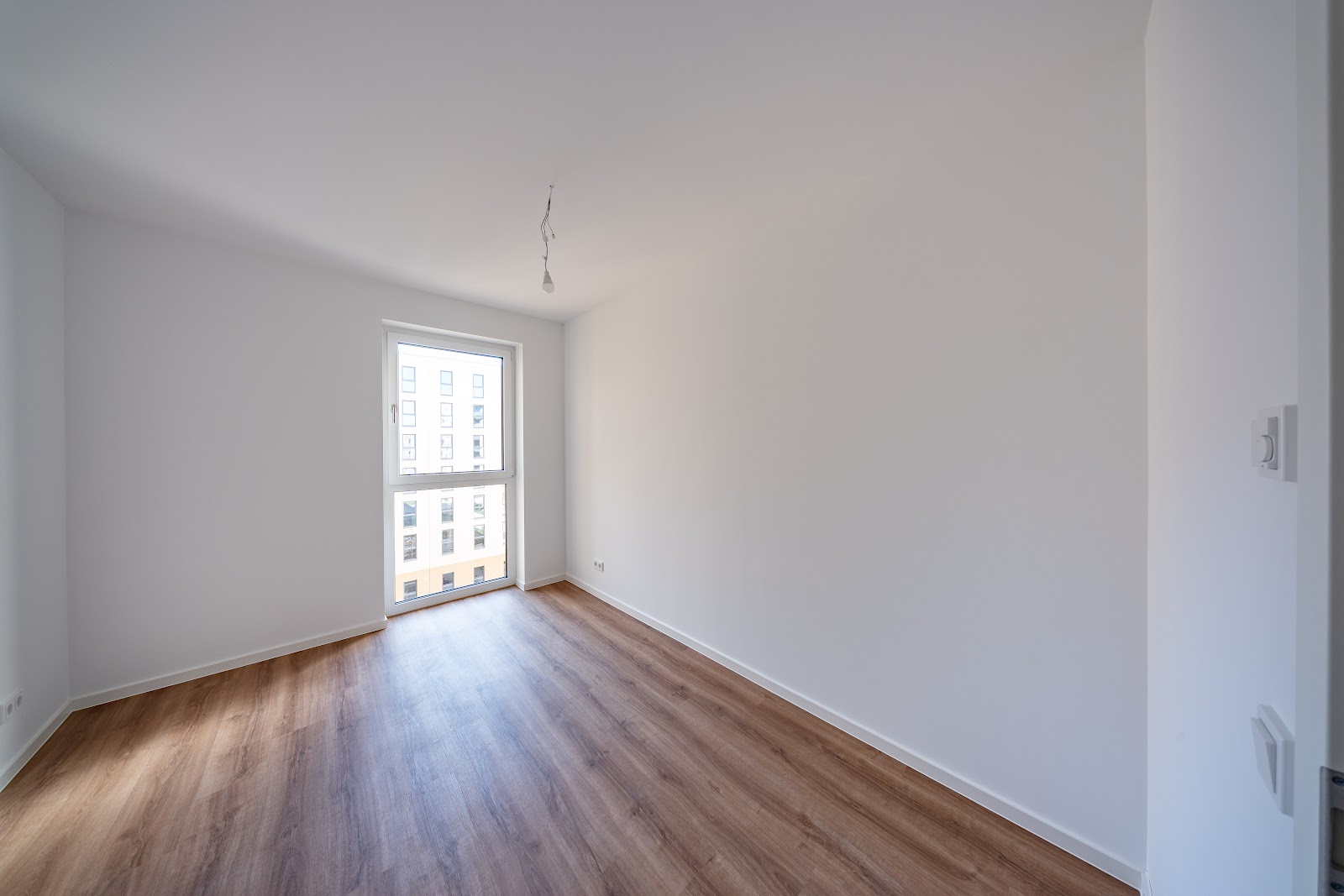 تصویر Helle 5-Z.-Wohnung mit Balkon – barrierefreie Objektgestaltung – provisionsfrei– nur mit WBS bis 220 · Moderlieschenstr. 84, 13599 Berlin