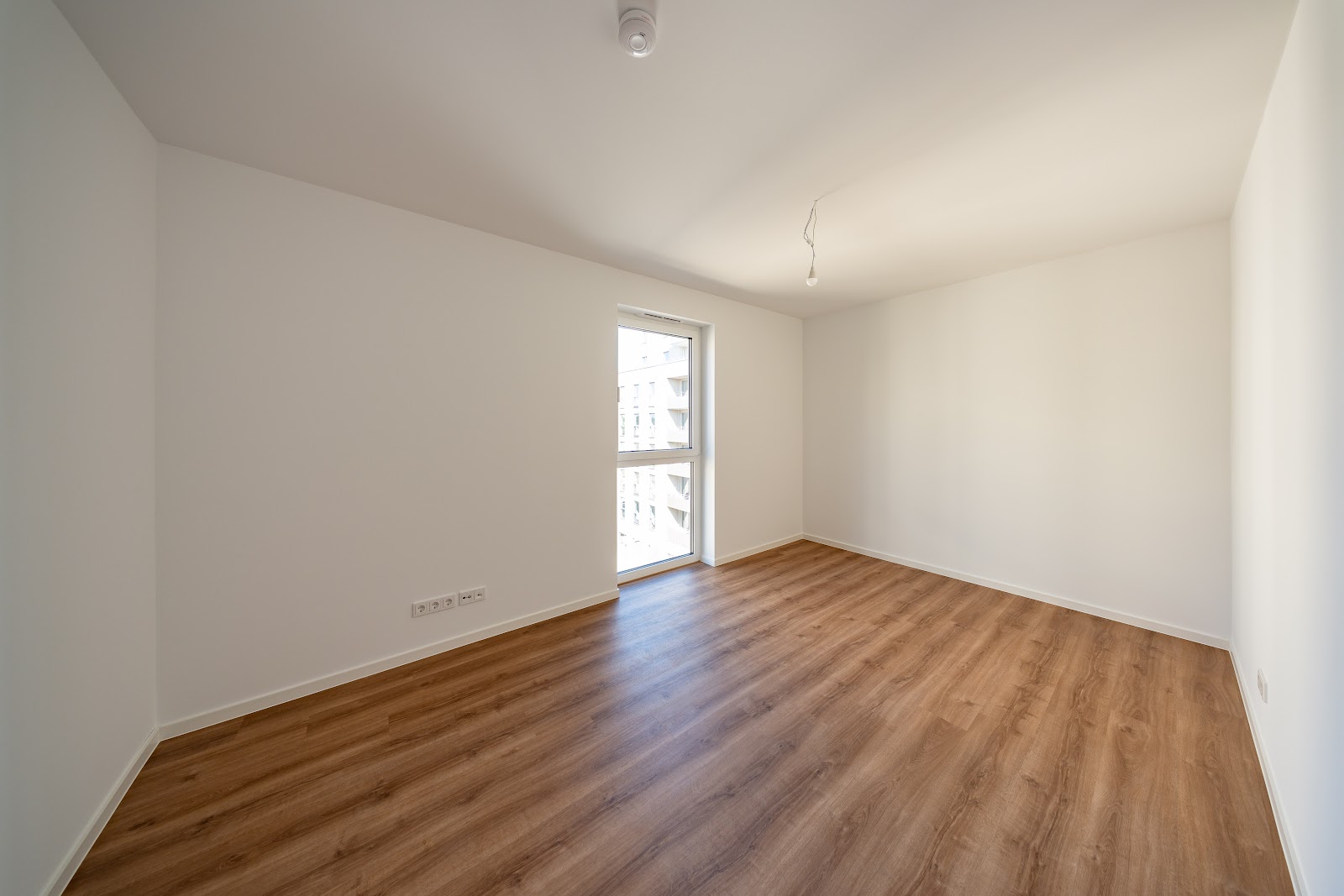 تصویر Helle 5-Z.-Wohnung mit Balkon – barrierefreie Objektgestaltung – provisionsfrei– nur mit WBS bis 220 · Moderlieschenstr. 84, 13599 Berlin