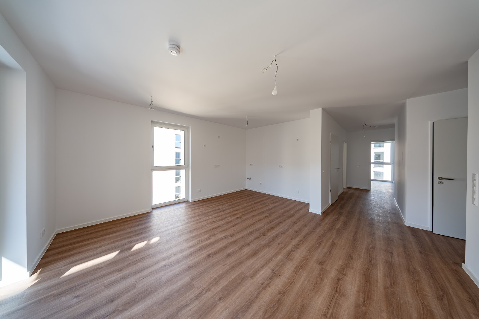 تصویر Helle 5-Z.-Wohnung mit Balkon – barrierefreie Objektgestaltung – provisionsfrei– nur mit WBS bis 220 · Moderlieschenstr. 84, 13599 Berlin