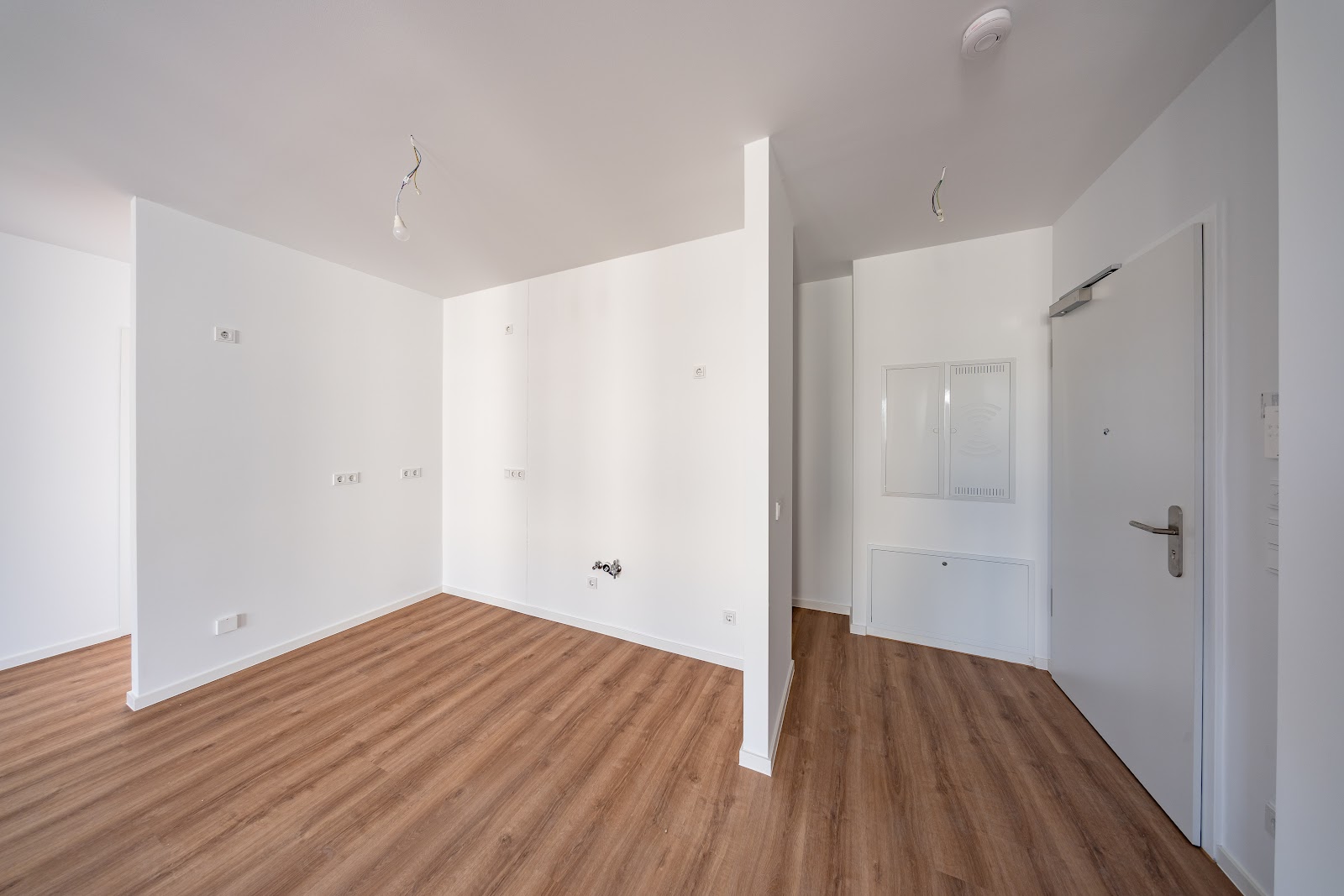 تصویر Helle 5-Z.-Wohnung mit Balkon – barrierefreie Objektgestaltung – provisionsfrei– nur mit WBS bis 220