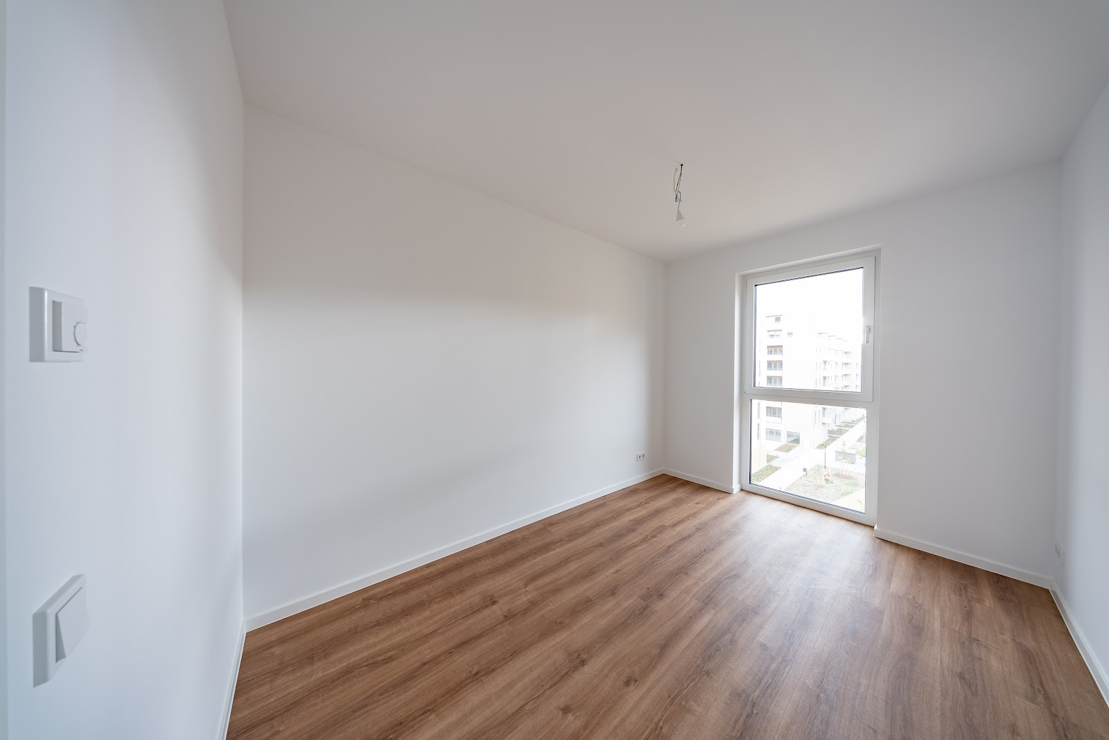 تصویر Helle 5-Z.-Wohnung mit Balkon – barrierefreie Objektgestaltung – provisionsfrei– nur mit WBS bis 220 · Rotfederstr. 61, 13599 Berlin