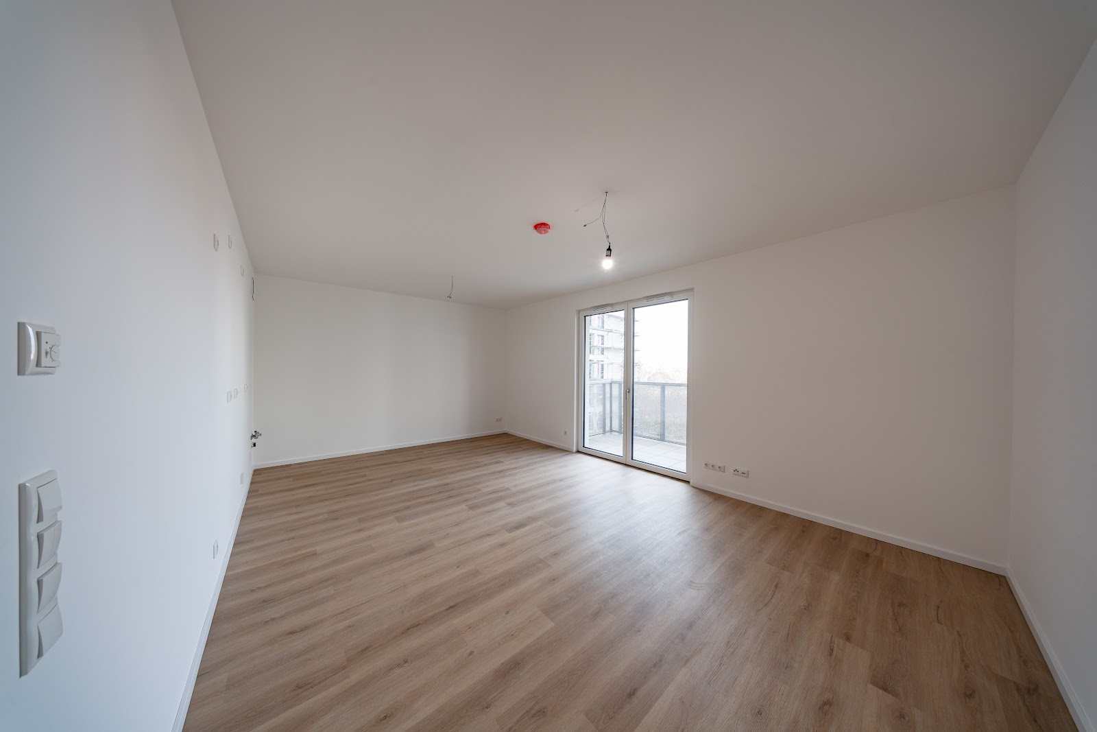 تصویر Letzte Chance / 3-Zimmerwohnung in zweiter Reihe zur Dahme WBS 160, 180 oder 220 erforderlich