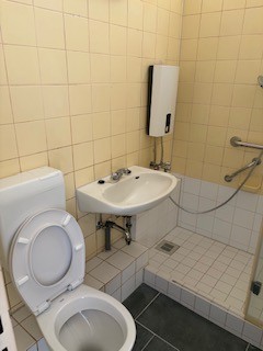 تصویر Wohnung mit Dusche und Renovierungsbedarf