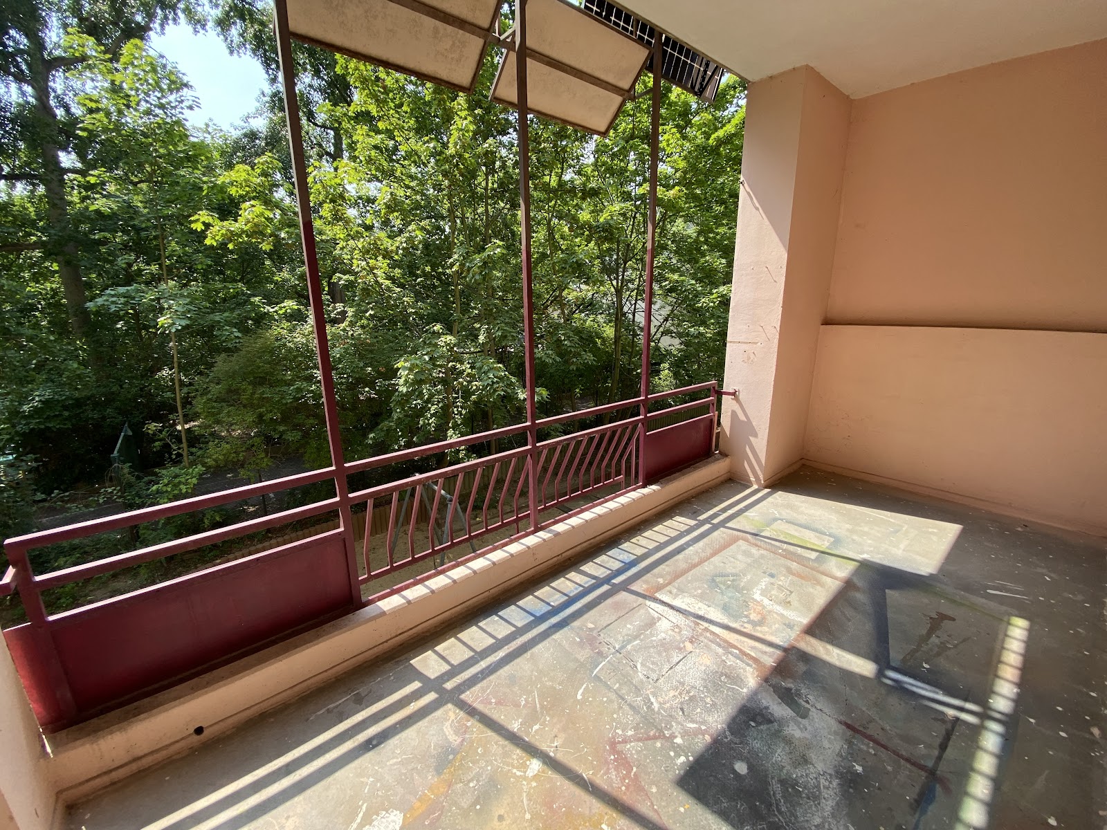 تصویر 4-Zimmer-Wohnung mit großem Hof-Balkon nahe U-Bahn Yorckstr.